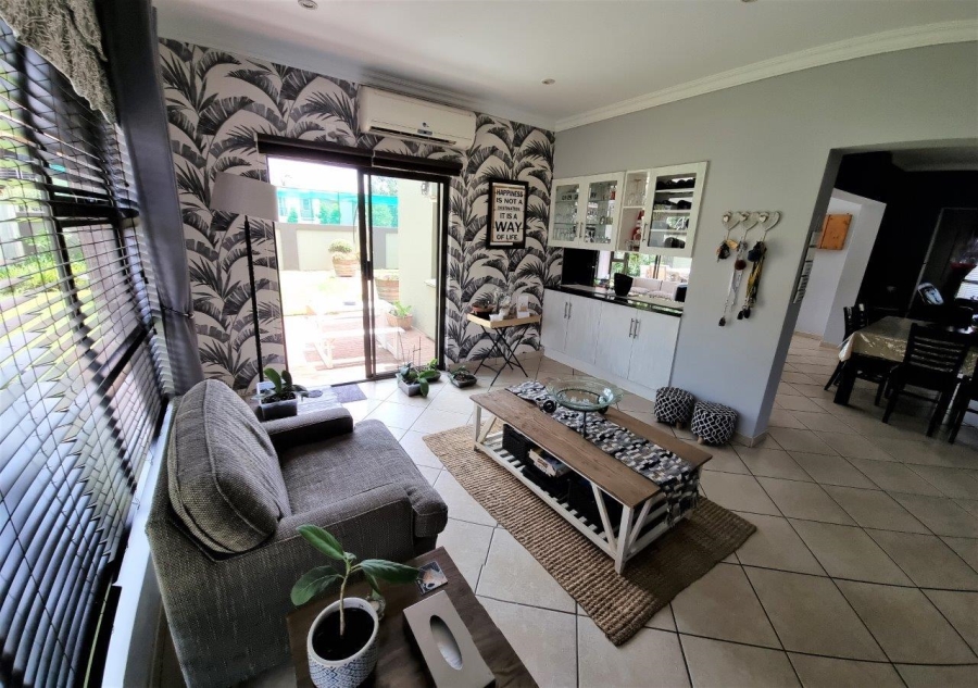 5 Bedroom Property for Sale in Melodie North West